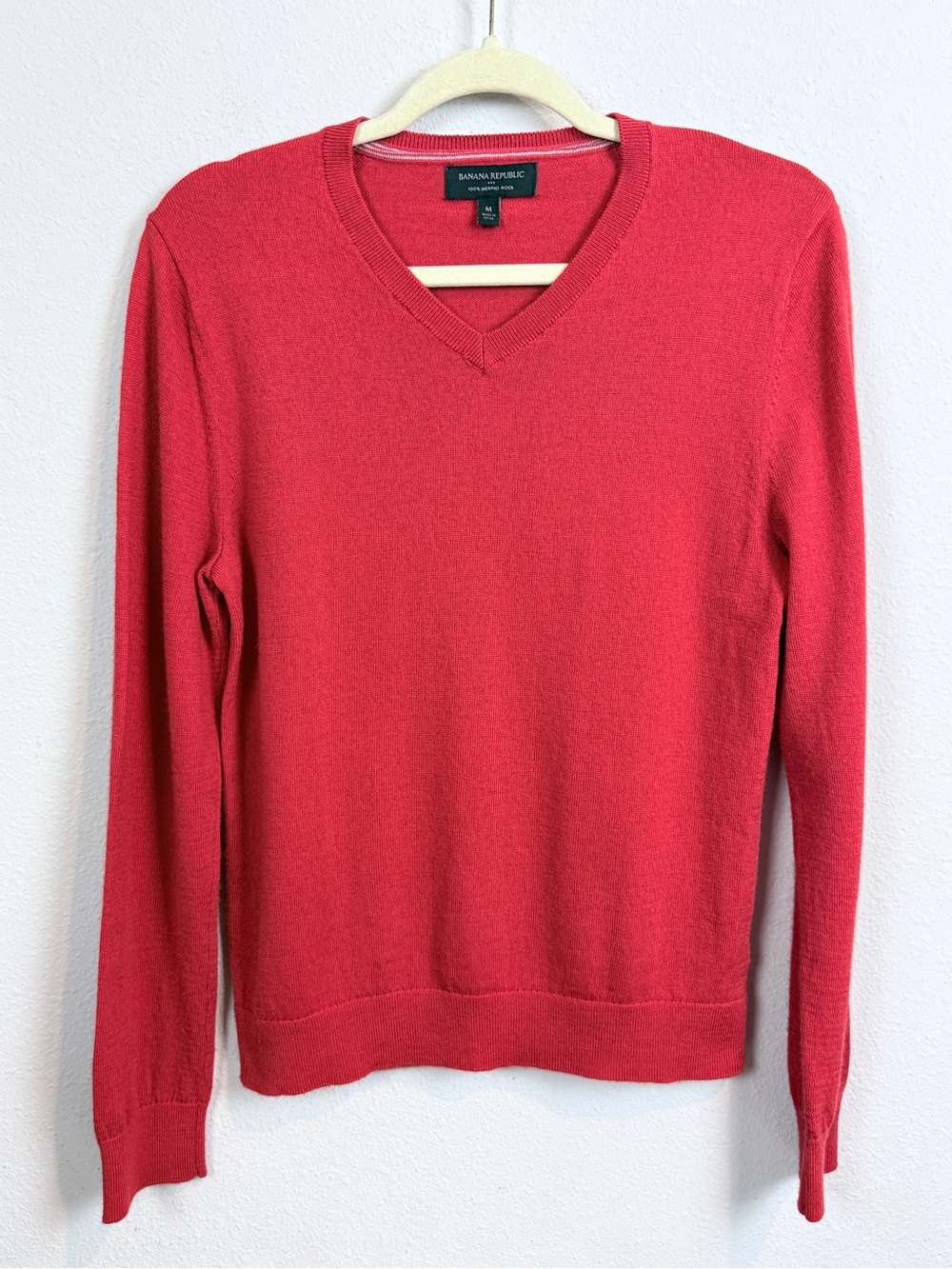 Banana Republic Factory Women's Merino Wool V-Neck Sweater Rust M